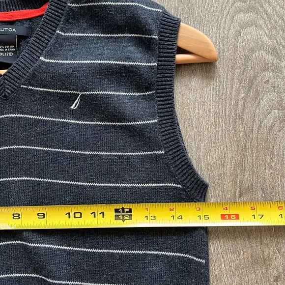 Nautica Boys Navy Blue stripe Sweater Vest size 7 - Picture 6 of 7